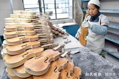 泰興黃橋:琴韻小鎮(zhèn)奏響世界強音 | 長三角新奮進